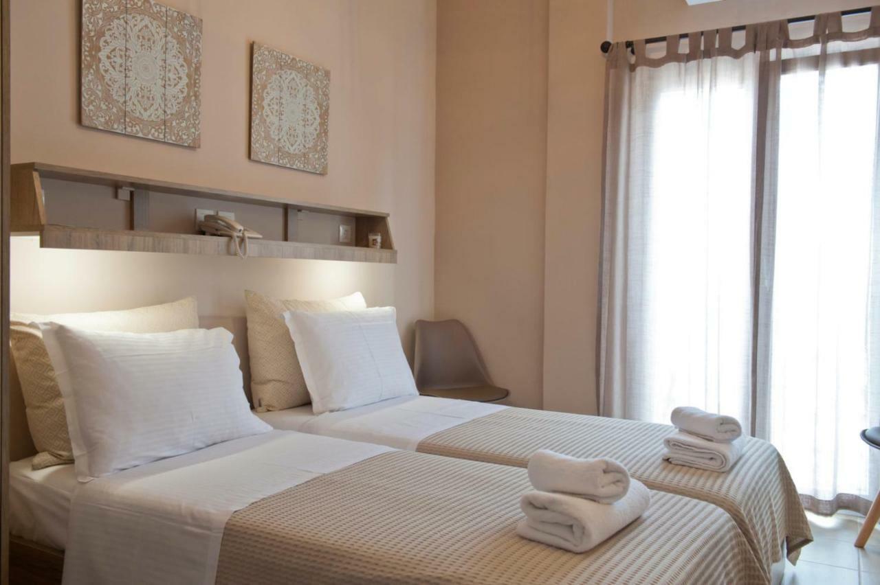 Hotel Liprando Nausa Zewnętrze zdjęcie