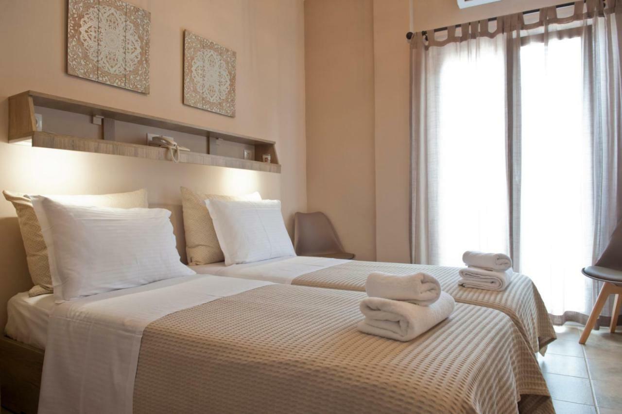 Hotel Liprando Nausa Zewnętrze zdjęcie